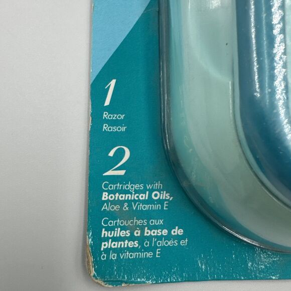 Gillette Sensor Excel For Women 1 Razor + 2 Cartridges New Vintage Blue - Picture 2 of 5